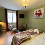 Logis & Le Florence Hotel