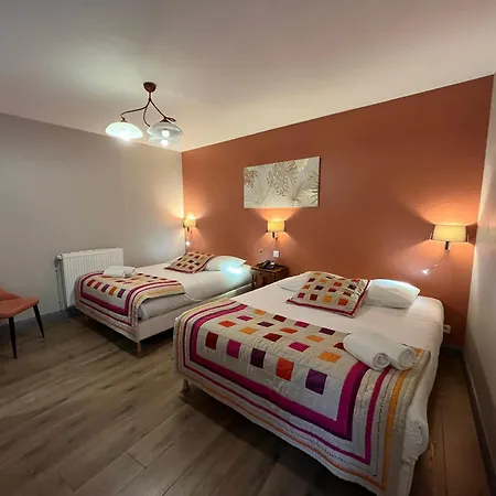 Szálloda Logis & Le Florence 2*