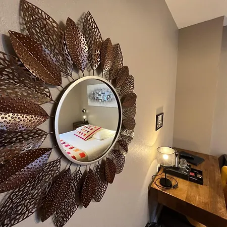 Logis & Le Florence 2* Saint-Quentin