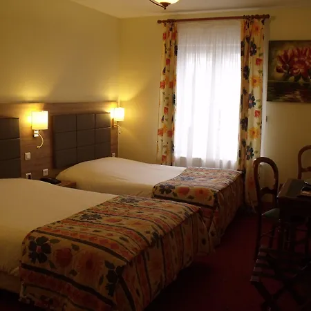 Logis & Le Florence Szálloda Saint-Quentin