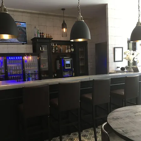 Logis & Le Florence