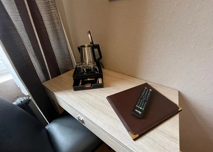 Hotel Logis & Le Florence